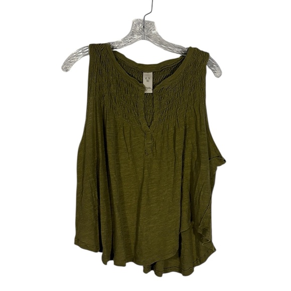 Free People We the Free New To Town Smocked Top XS Green Oversized Sleeveless - Picture 3 of 6